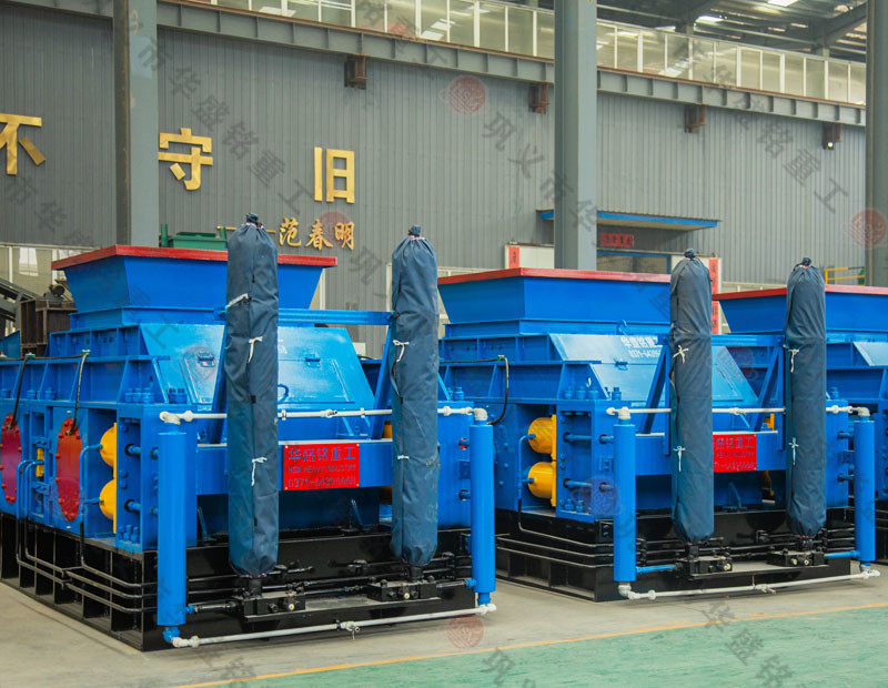  老砂廠更換一臺時產100噸全液壓雙輥制砂機多少錢？