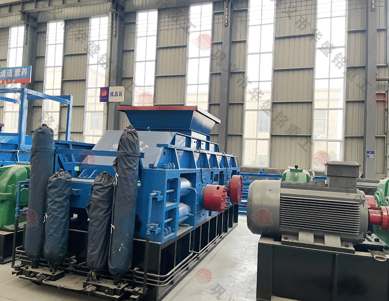 大型瓜米石對(duì)輥制砂機(jī)多少錢一臺(tái)？