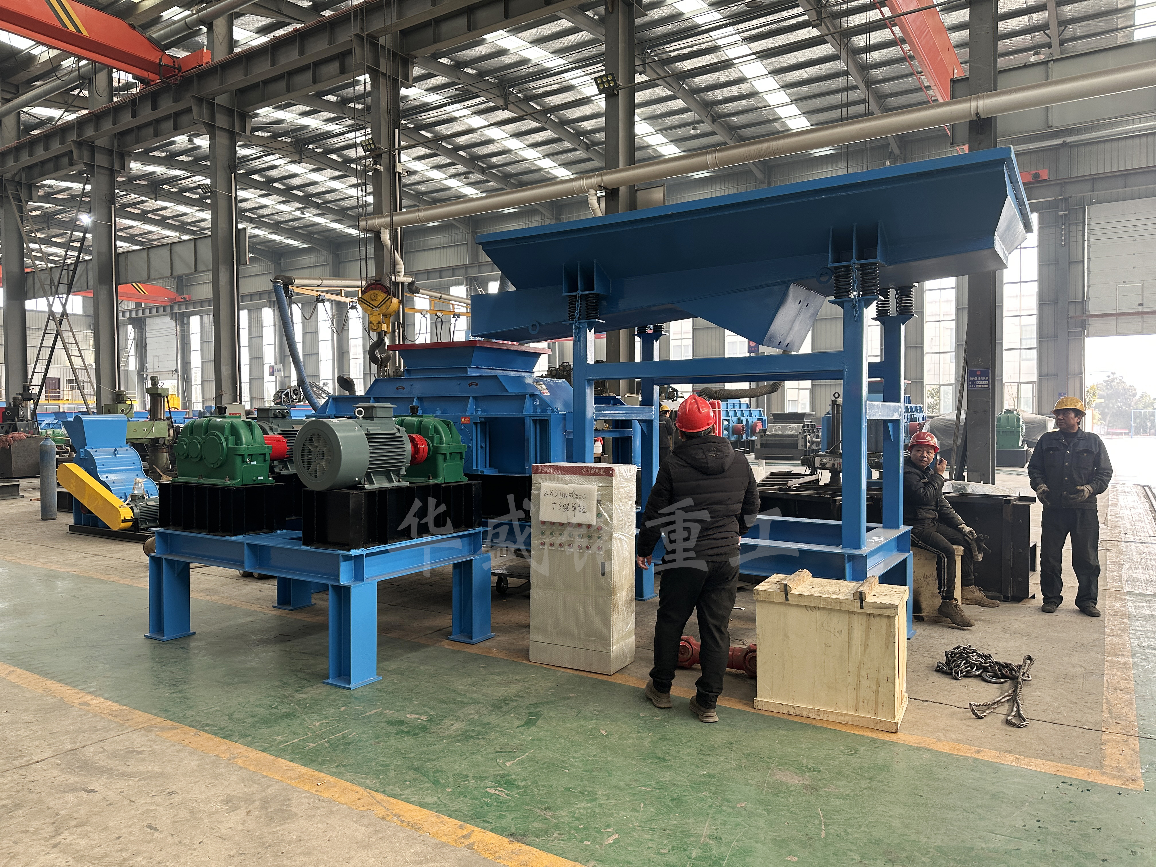 石英石破碎設備眾多，為何狼牙齒輥破碎機脫穎而出？