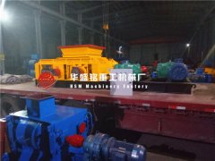 雙齒輥破碎機如何排料才能不堵料？